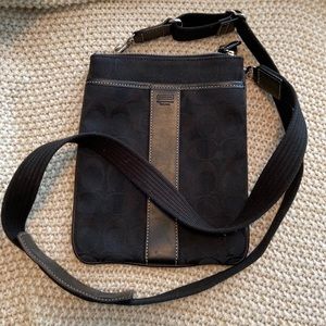 3/$30 Small crossbody Coach bag
